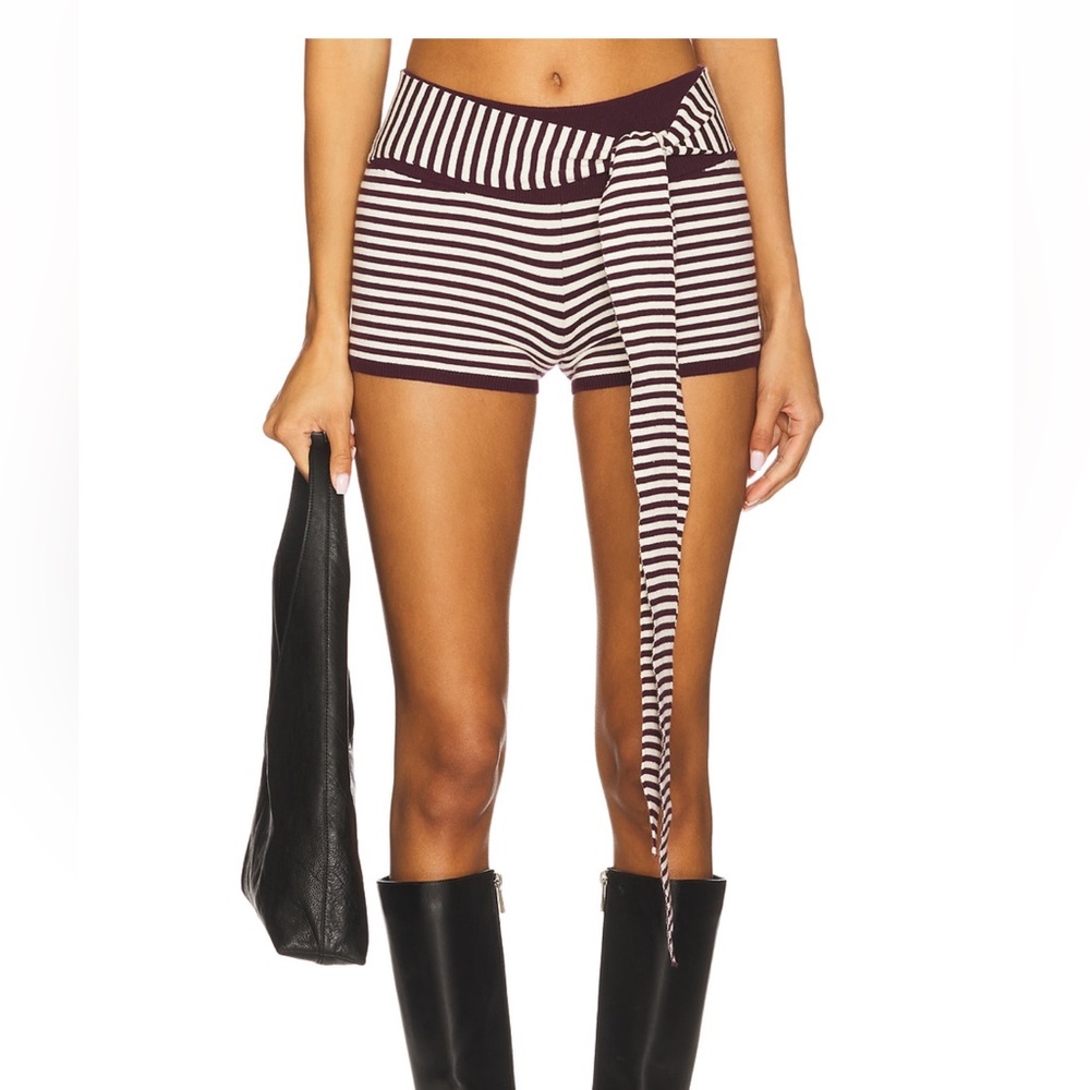 Revolve/seven wonders mischief hot short in wine stripe